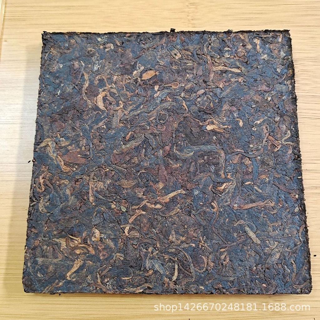 Премиум 2016 Юньнаньский пуэр, выдержанный чай, квадратный тонкий ломтик, коробка 200 г