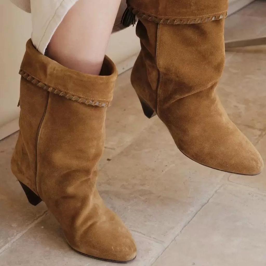 Sheepskin Version~ Retro Niche Fringed Tapered Heel Pointed Flanged Western Cowboy Boots Women's Autumn and Winter Short Boots Thin Boots