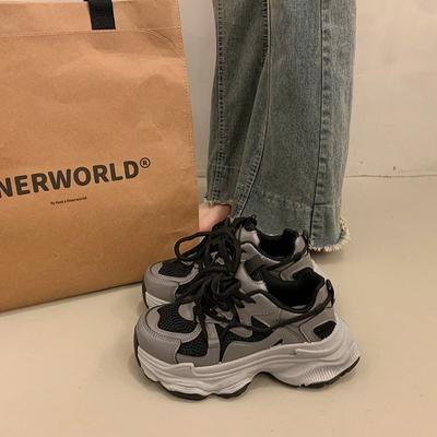 Женская обувь – Кроссовки