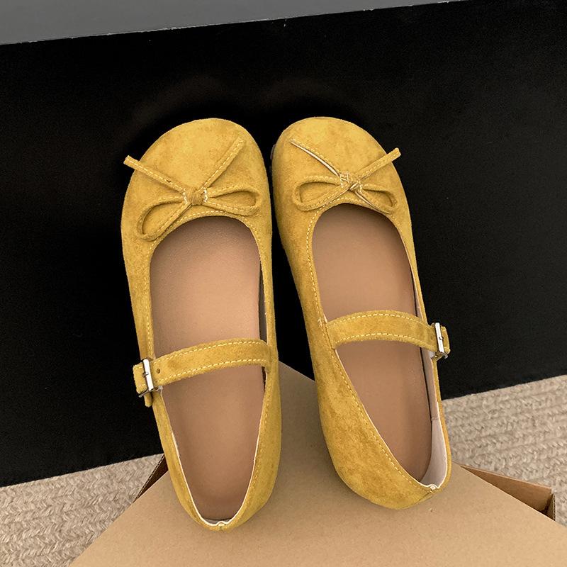 Мода Интернет знаменитости французский маленький ароматный стиль плоский подошва одинарные туфли женские 2025 новая весенняя универсальная юбка туфли Мэри Джейн