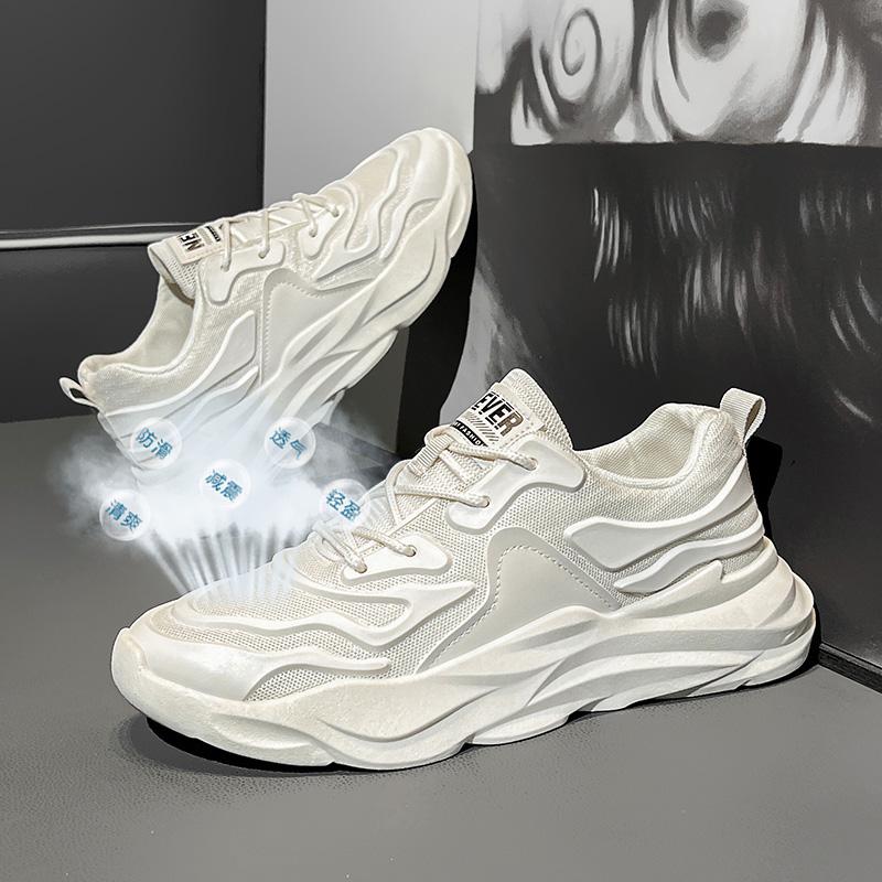 Летняя мужская обувь Новая дышащая белая обувь Повседневная обувь для мужчин Спортивная модная универсальная уличная обувь на платформе для скейтбординга