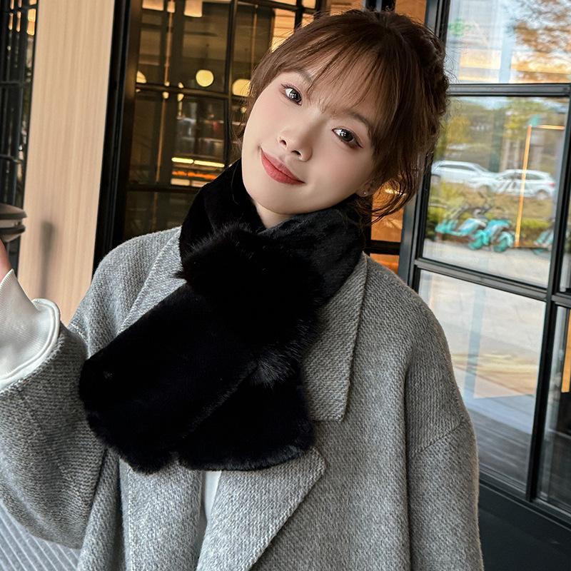Artificial Fox Fur Scarf Women's Winter High-end Hair Scarf, Warm Wool Collar, Thickened Neck Guard