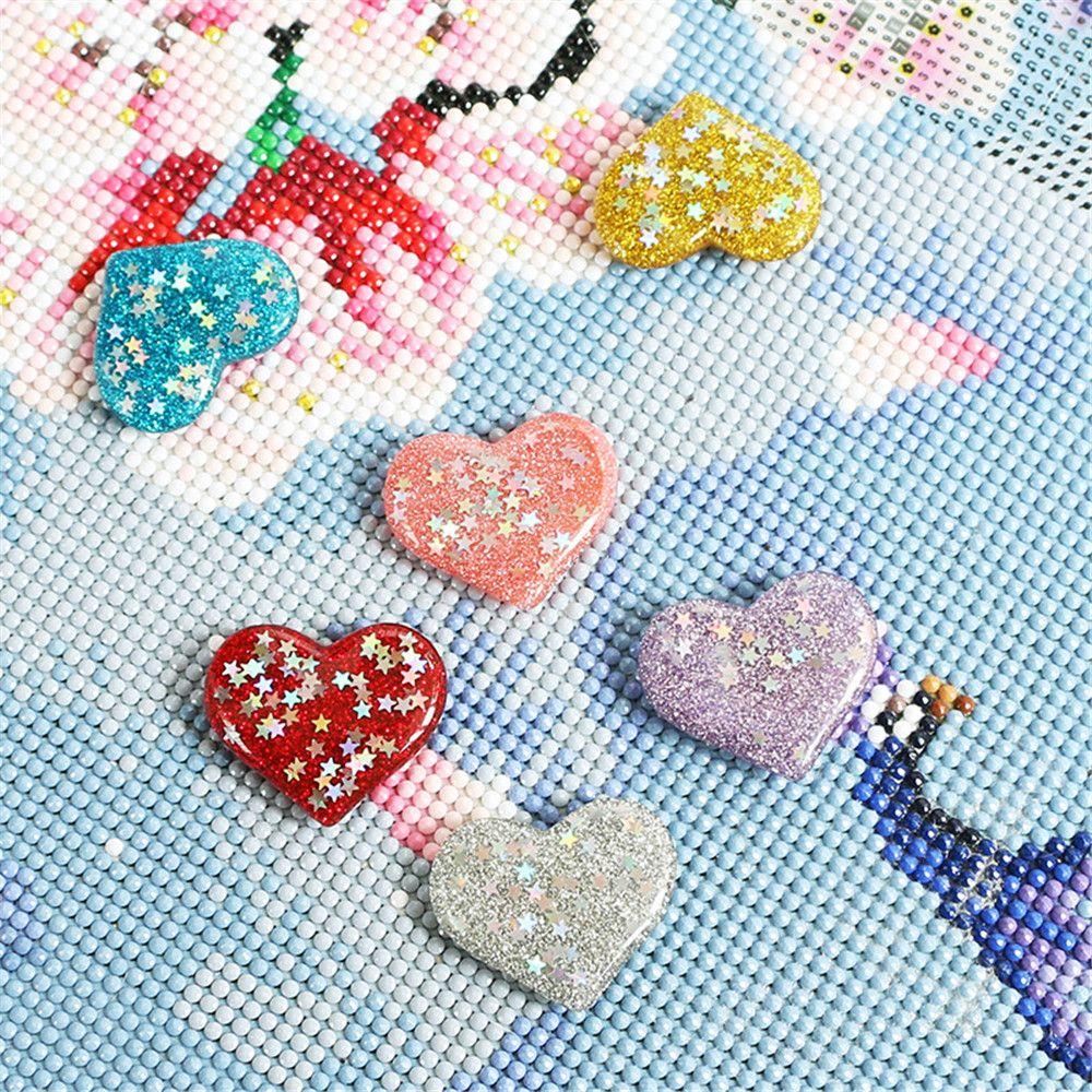 Multifunctional Diamond Painting Cover Holder Diamond Painting Tool Magnet Cover Core Heart-shaped