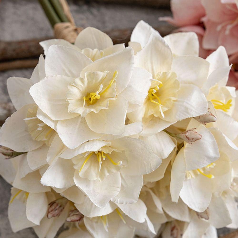 Роскошный шелковый цветок нарцисса Элегантный искусственный цветок Искусственный букет нарциссов Декор для сада на открытом воздухе