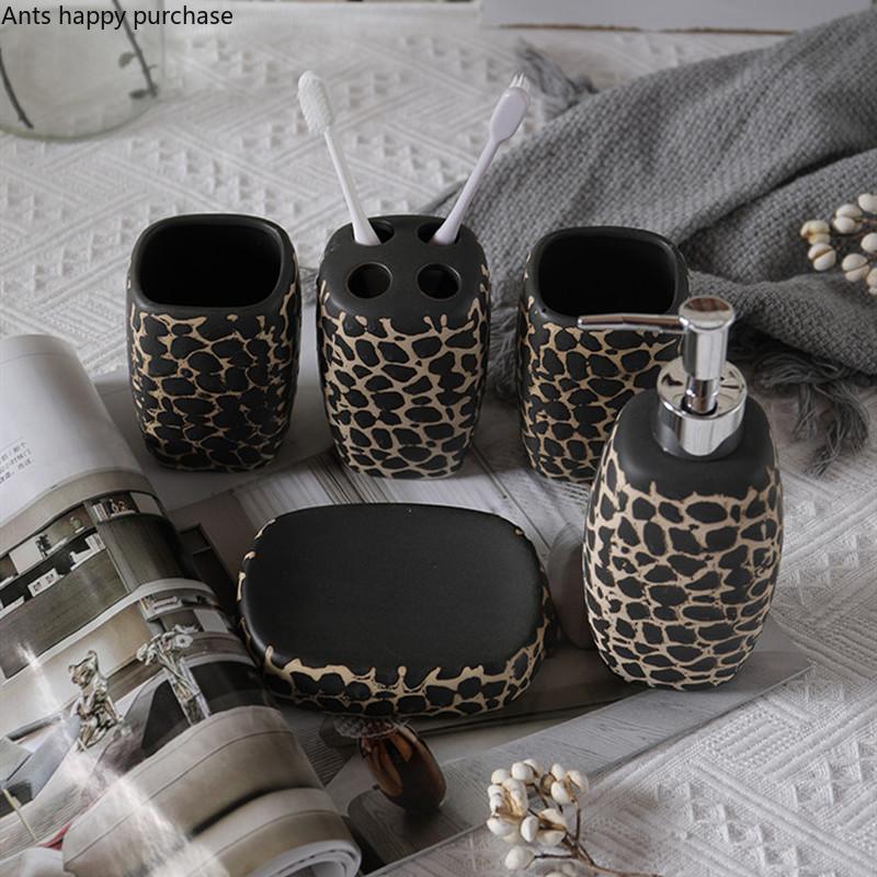 Керамический набор из пяти предметов для ванной комнаты с леопардовым принтом, принадлежности для мытья ванной, туалетные принадлежности, стакан для рта, держатель для зубных щеток, флакон для лосьона, мыльница