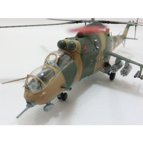 Готовая модель в масштабе 1/72 37037 Ми-24 Ми-Дв?czacz Csitirje ВВС Венгерской Республики (Индус)