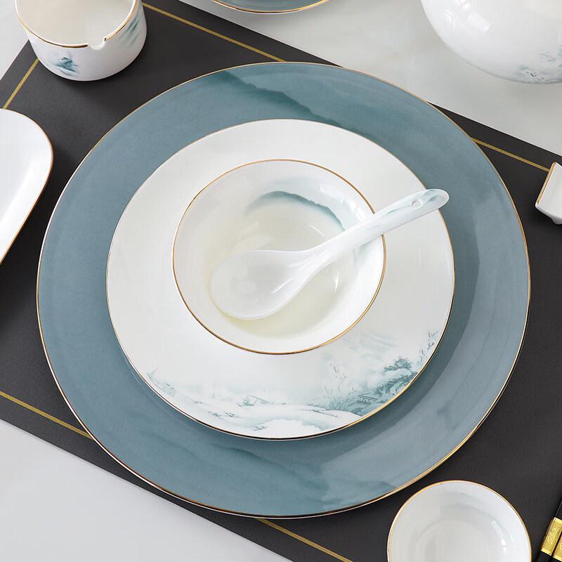 Сладкий Элегантный Набор Столовой Посуды из Костяного Фарфора