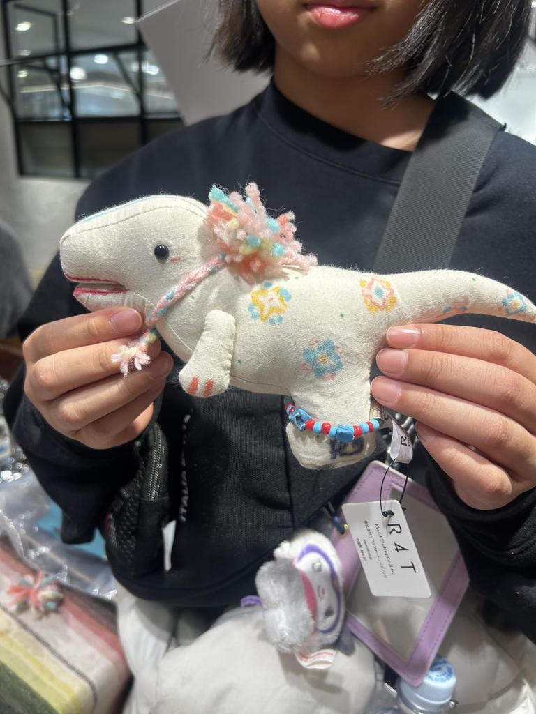 Canvas Doll Penguin Medium 17x10x8cm (Suitable for Writing, Colored Paper, Gifts, Art Workshops, Presents, Get-well Wishes, Celebrations)