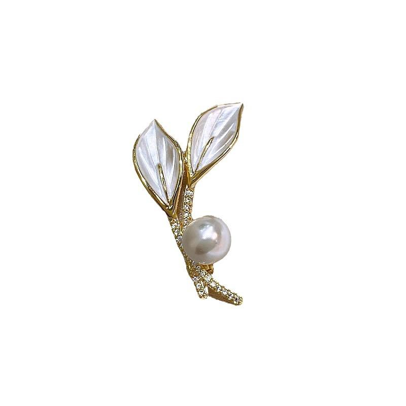 Tulip Brooch for Women High-end and Niche Design Flower Brooch, Suit Pin and Accessory