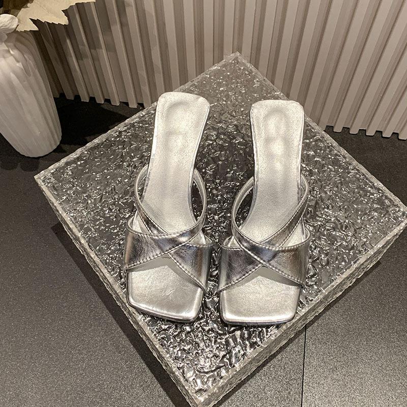 Cool Slippers Summer Temperament Open-toed High Heels High-end New 2025 Women's Shoes Fairy Explosion Slope Heel Niche Style