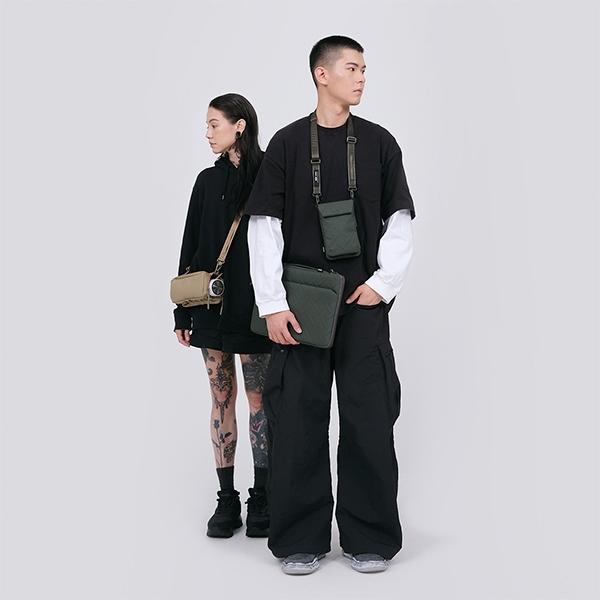 Skinarma Bag Juno Laptop Sleeve 14    Olive