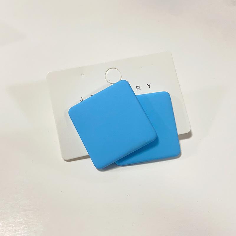 Самые продаваемые геометрические акриловые серьги-пусеты: Матовая аэрозольная краска, Преувеличенные конфетные цвета, Корейский стиль