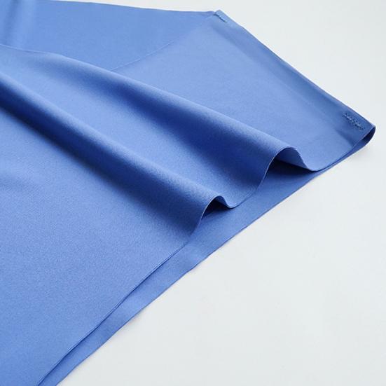 Женские трусы, бесшовные однотонные мягкие влагоотводящие эластичные женские трусы со средней талией, спортивные трусы