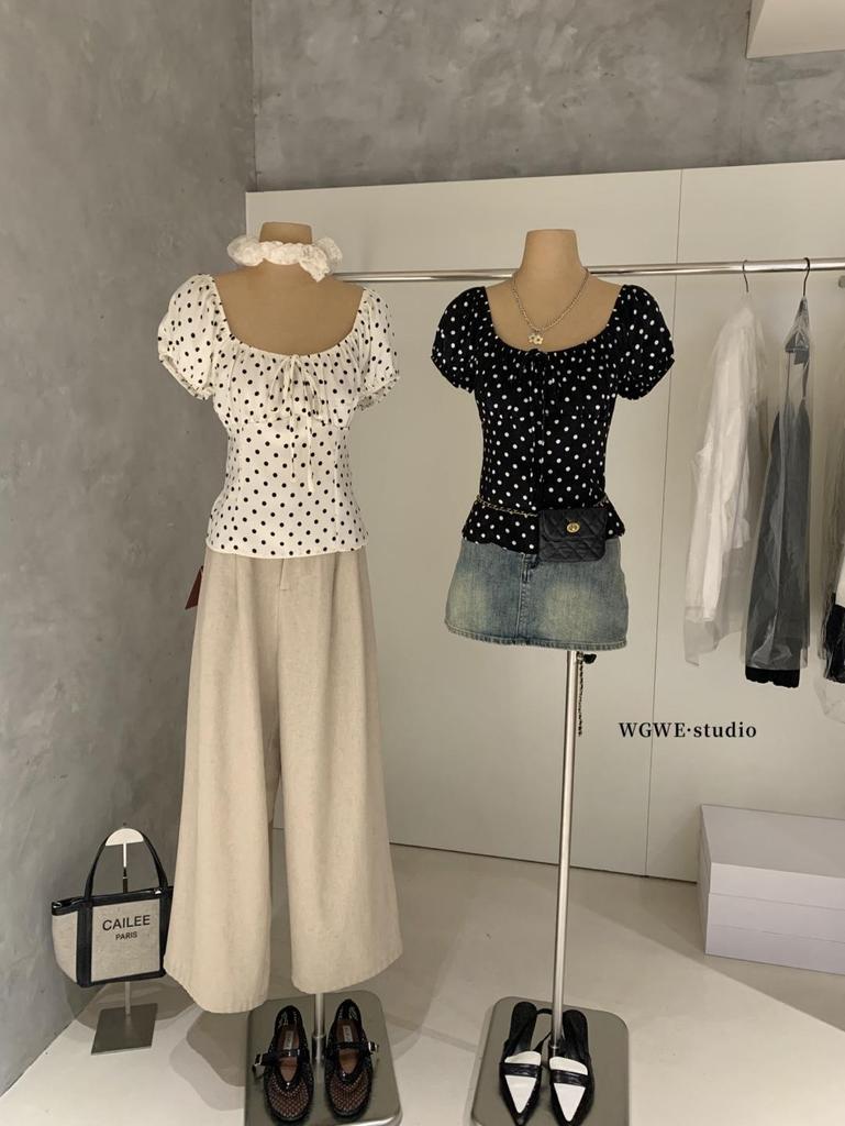 Женская блузка в горошек с коротким рукавом и квадратным вырезом со шнуровкой Guangzhou - Осенне-зимний тренд