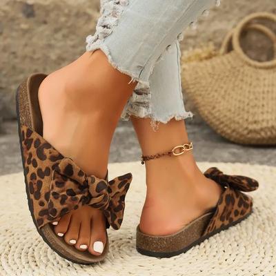 Повседневная женская обувь 2025, женские шлепанцы с открытым носком, уличные шлепанцы, женские сандалии на плоской подошве с пряжкой-бантом, больших размеров