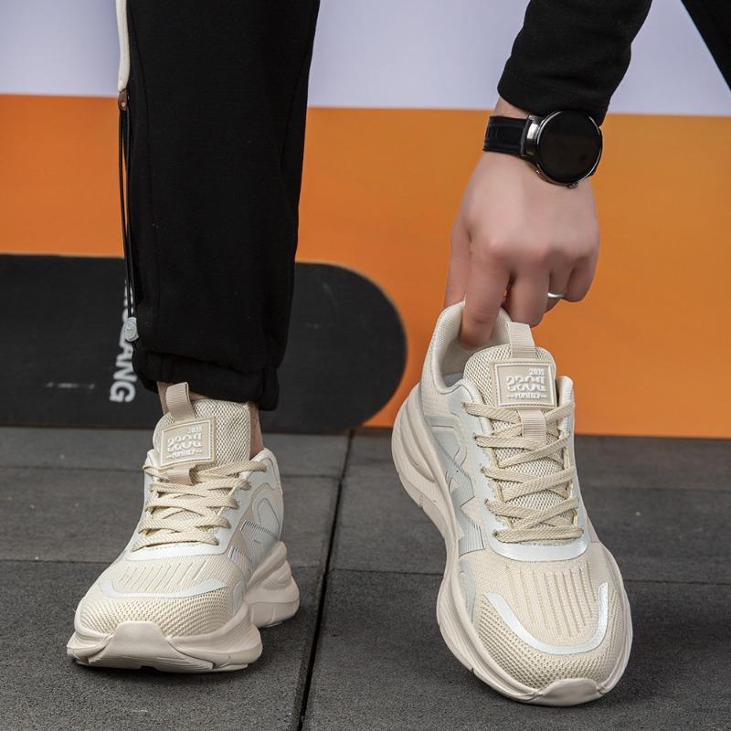 Fashion Breathable Sneakers Soft Sole Lightweight Student Running Shoes Platform Sole Trend Fashion Casual Shoes Men