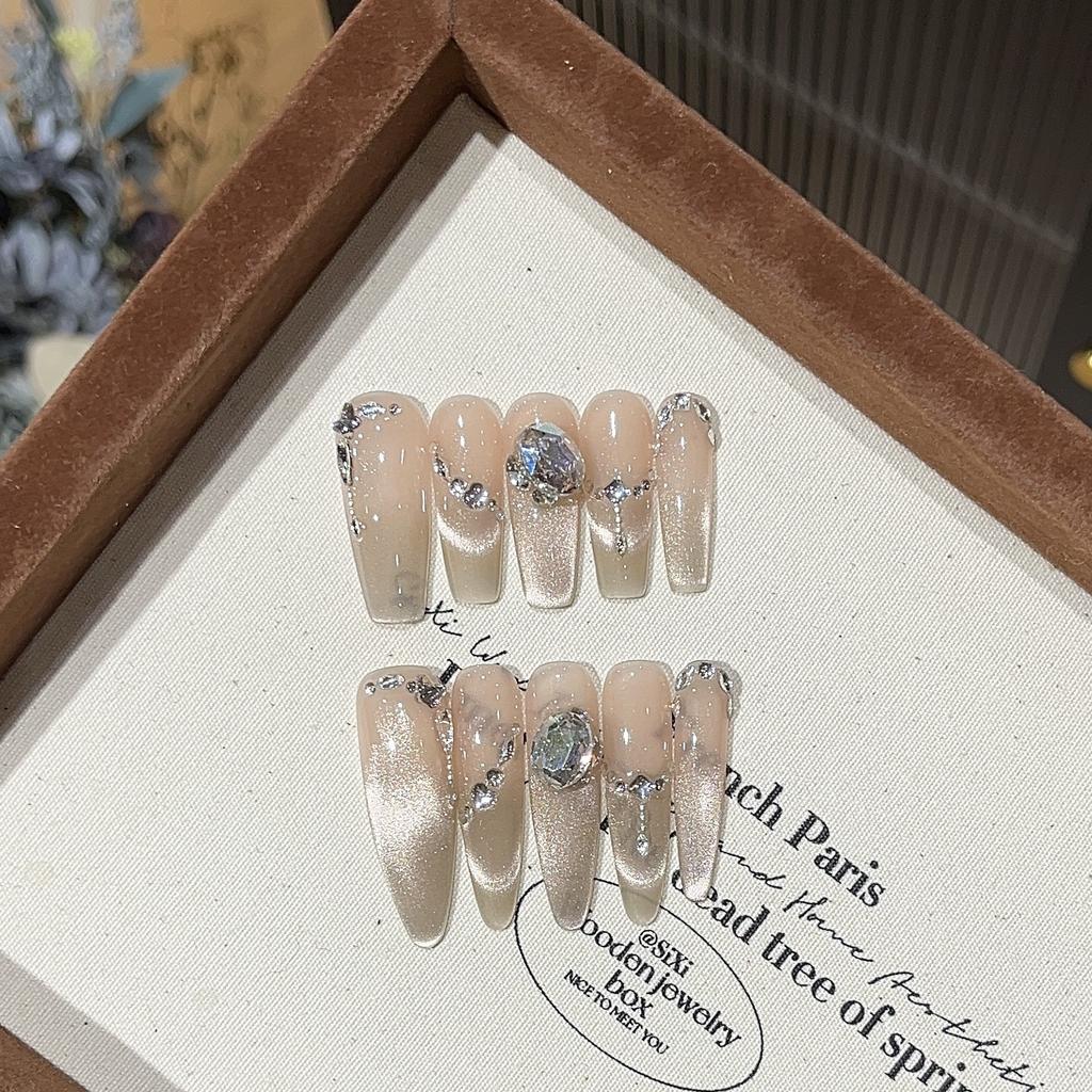 Blinking White Glass Beads Smile and Chase Light Cat Eyes Fine K9 Fat Square Wear Armor