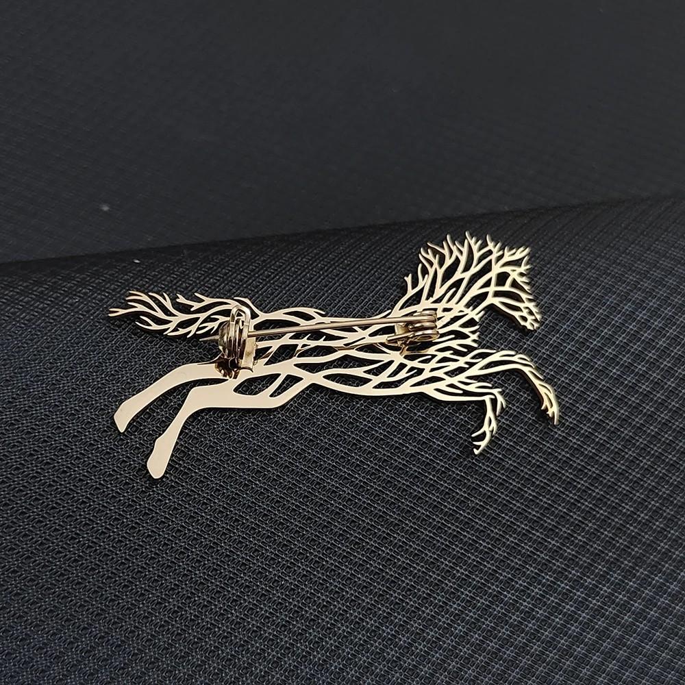 Classic Running Horses Brooch Luxury Metal Badge Pin Zodiac Animal Lapel Pins New Year Gifts