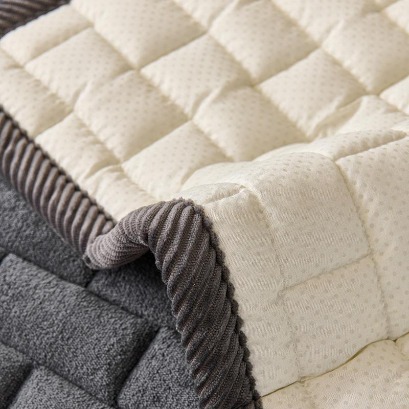 Plush Striped Plaid Sofa Cushion: Non-slip, Hair-resistant, Thickened Milk Fleece Sofa Mat
