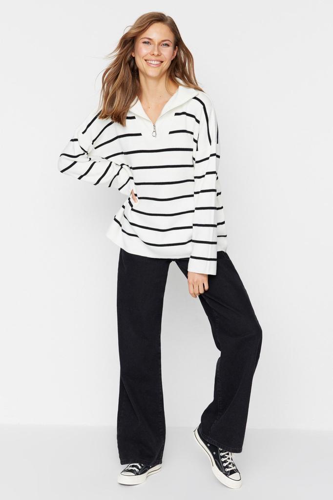 Women's Fashionable Stylish Sweater Navy Blue Wide Fit Zippered Striped Knitwear Sweater