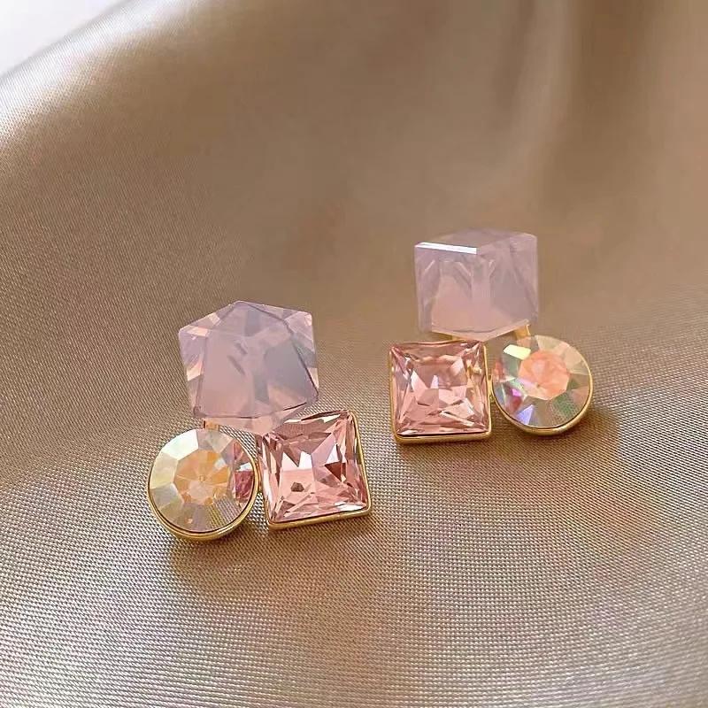 Большая красочная 3D геометрическая серьга-пусета в виде хрустального куба для женщин, женская милая бижутерия оптом, свадебный рождественский подарок