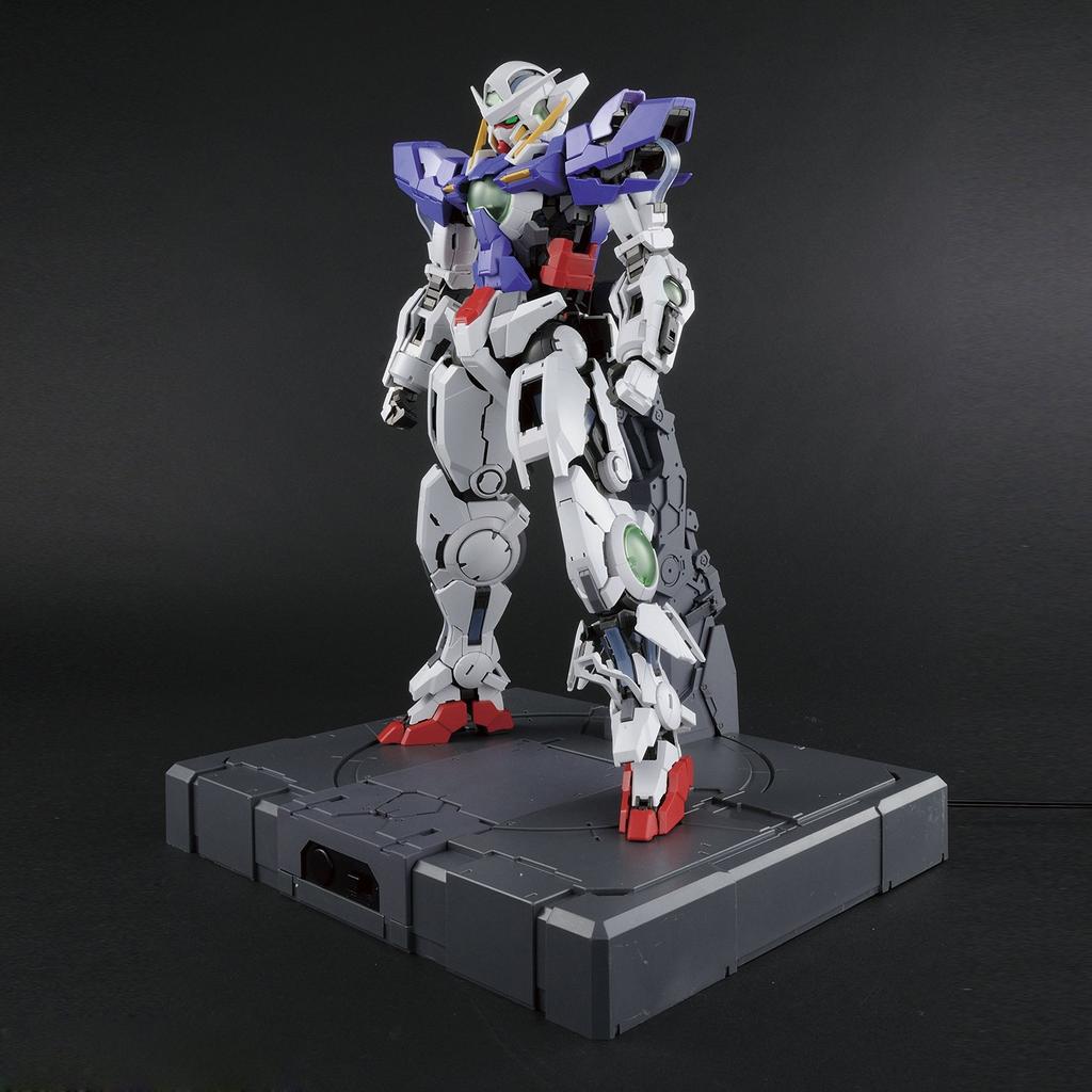 PG Mobile Suit Gundam 00 Gundam Exia Scale Plastic Model 1/60 Color-coded