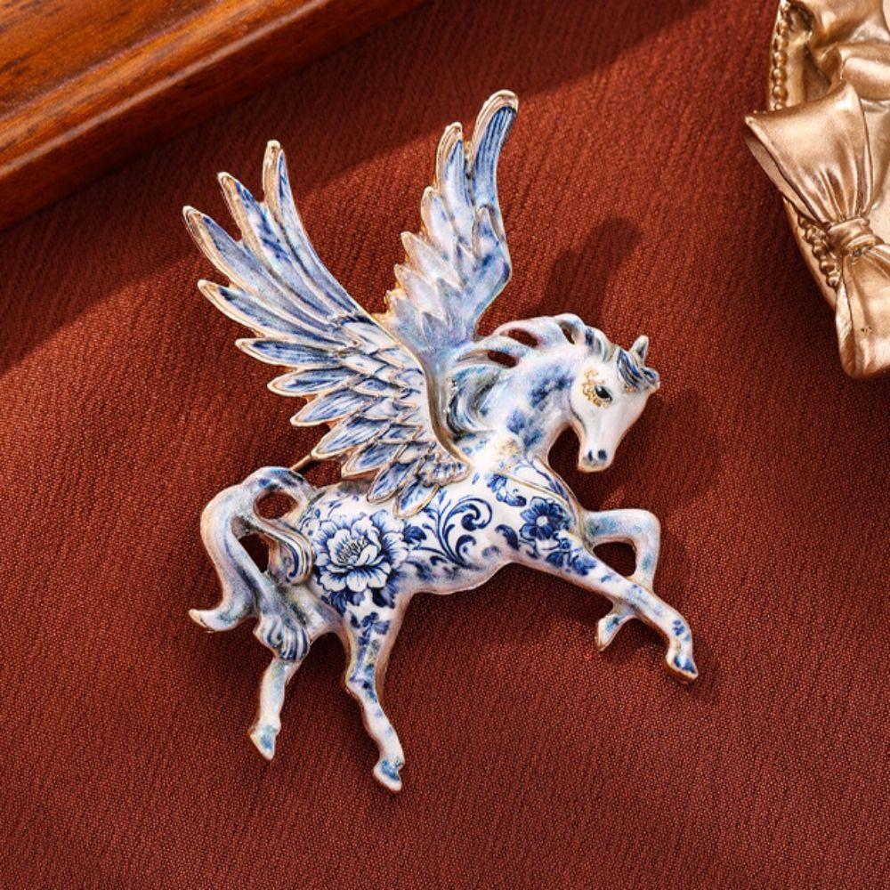 Chinese Style Zodiac Horse Badge Pin Zinc Zinc Alloy Vintage Horse Brooch Year of The Horse