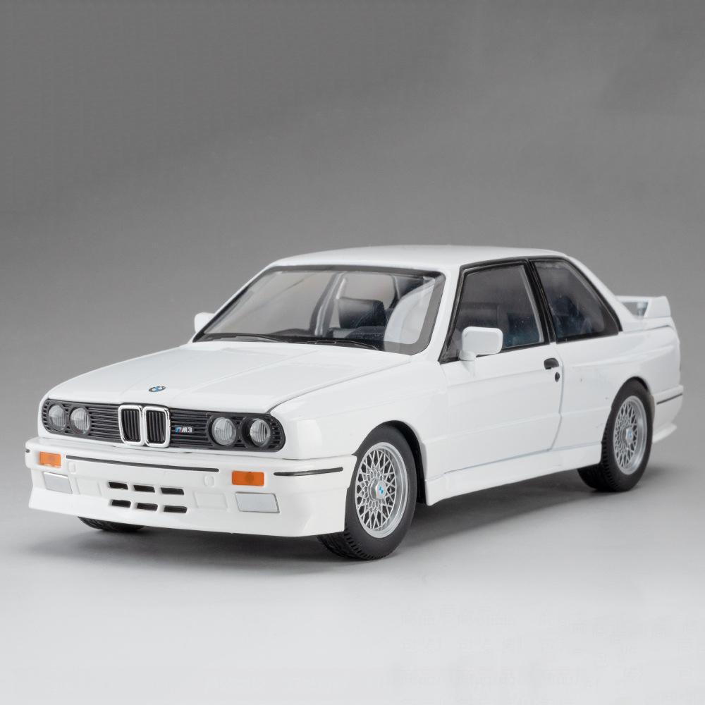 1:24 M3 THE7 Alloy Car Toys Model Diecast Metal Vehicle Doors Opened with Sound Light Pull Back Models Toy Boy's Christmas Gifts