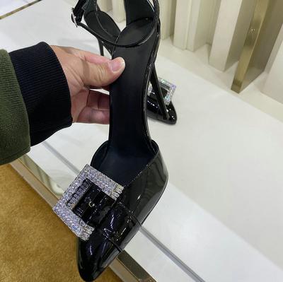 Мода Мода Слово Пояс После Пустых Одиночных Туфель Сандалии Бао с Закрытым Носком 2025 Весна Новые Туфли-Лодочки на Высоком Каблуке с Острым Носком и Квадратной Пряжкой для Женщин Стилет