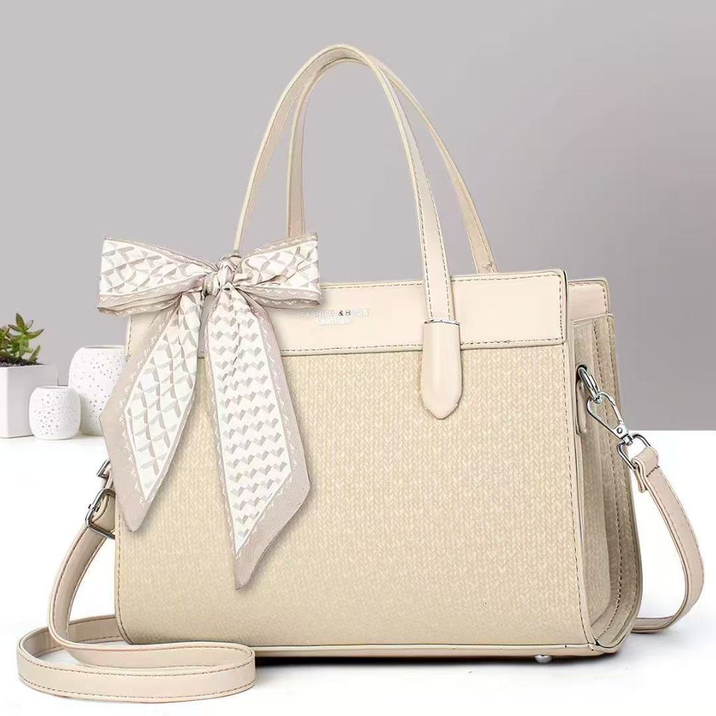 Stylish Pu Crossbody Bag With Inner Pockets For Work And Outings