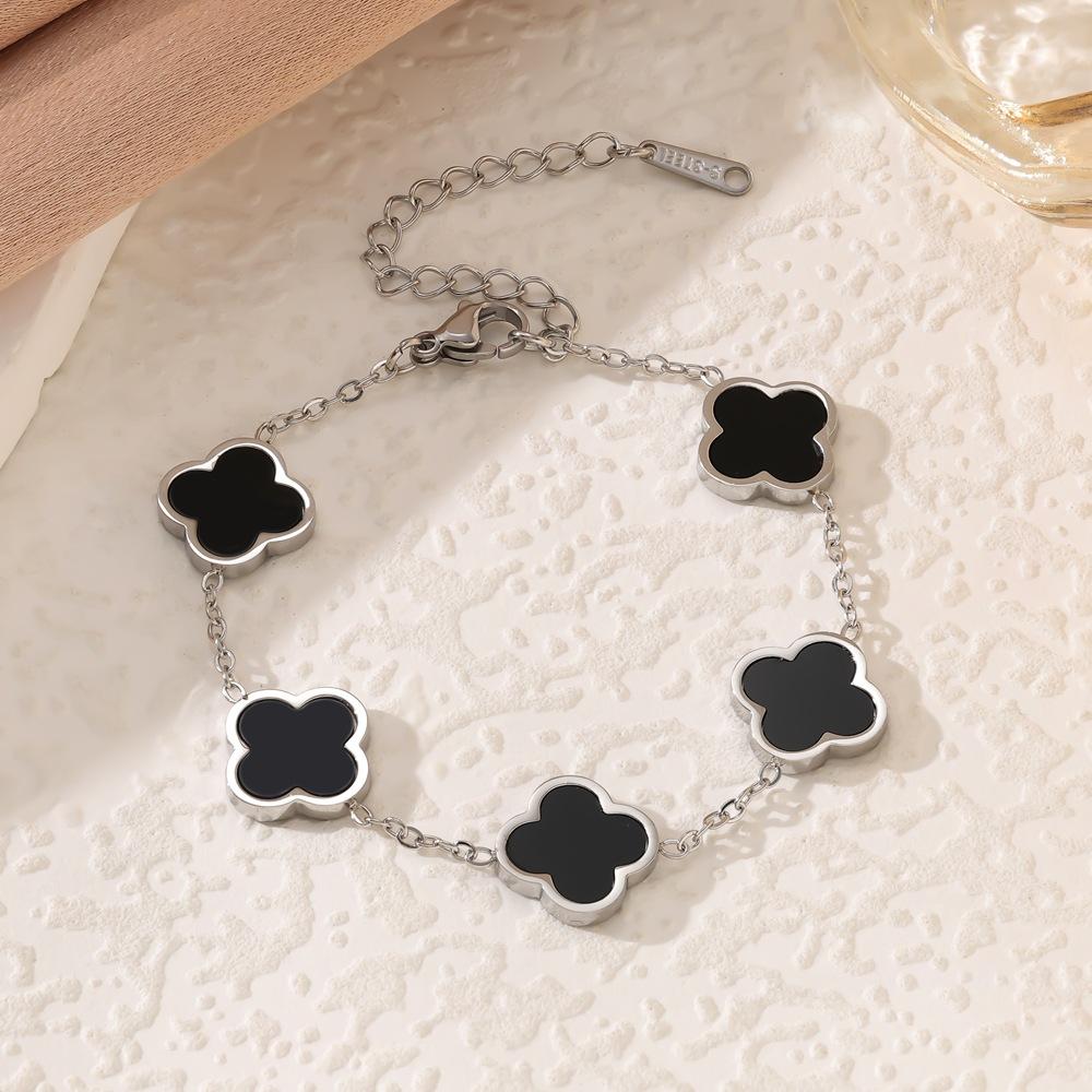 Модный новый браслет из титановой стали 18 карат с четырехлистным клевером и перламутром не выцветает, женское украшение для рук