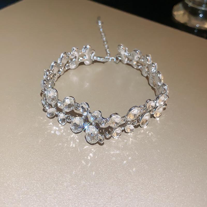 Роскошный комплект из европейских и американских бриллиантовых подвесок и серег - элегантные универсальные ювелирные изделия