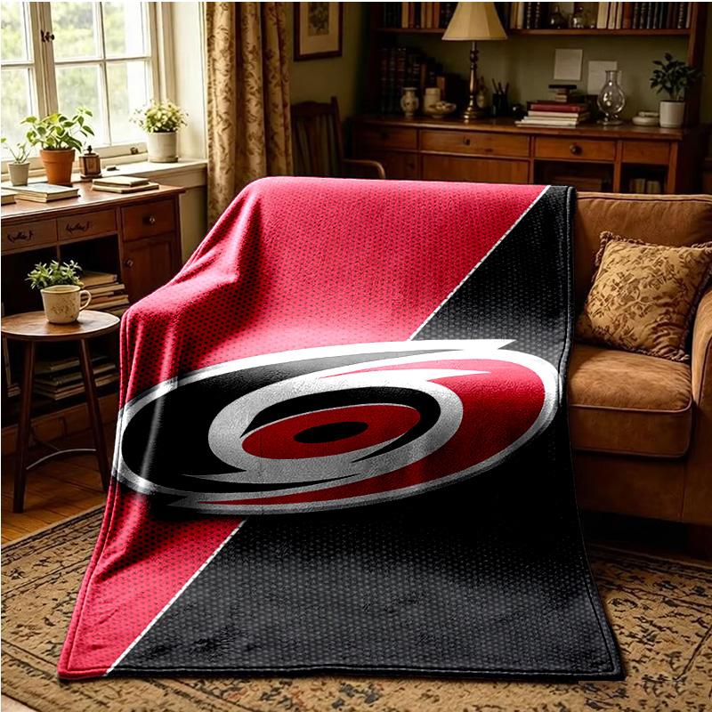 Carolina Hockey Logo Throws Blanket Flannel Blankets Plush for Couch Bed Gifts for Men Women Travel picnic blanket Christmas fan gifts