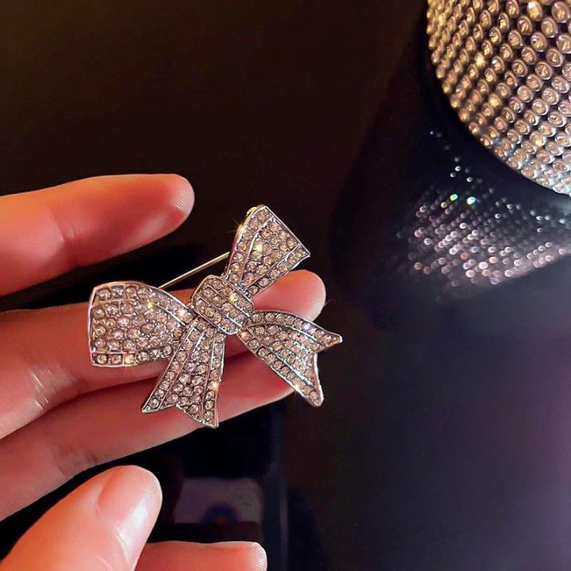 Bow Brooches For Women Bowknot Brooch Pin Vintage  Jewelry Accessories Suit Anti-Light Corsage