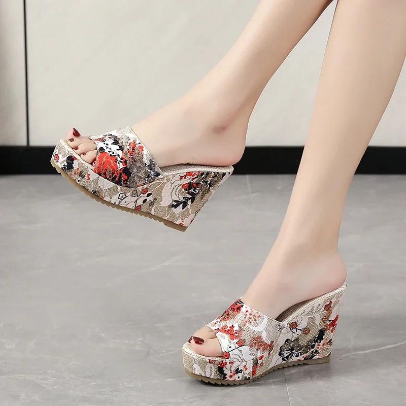Fashion 2024 New Shoes for Women High Quality Printing Women's Slippers Fashion Peep Toe Casual Slippers Women Hot Sale Wedge Slippers
