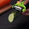 Эргономичная ручка для чистки овощей, прочное лезвие из нержавеющей стали для быстрого и легкого использования на кухне. Цвет может отличаться.