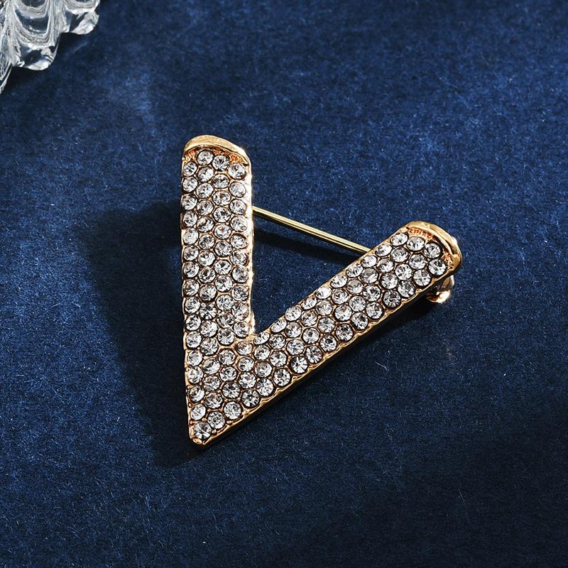 Brooch High-End Sense Niche Light Luxury Suit Bow Rhinestone Corsage High-End Alloy Creative Clothing Accessories