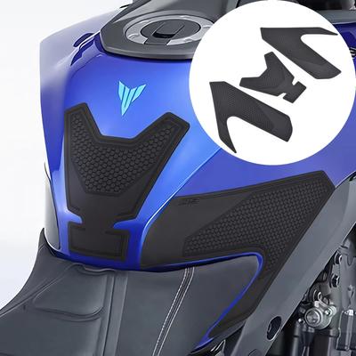 Наклейки на бак и накладки для улучшения сцепления для Yamaha MT-09 2024 года (8BL-RN87J)
