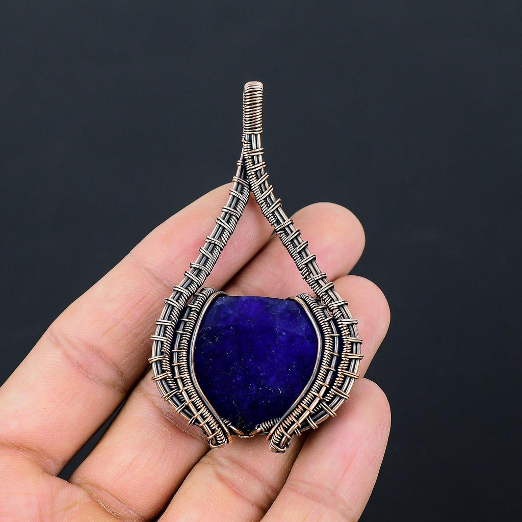 Созданный в лаборатории синий сапфировый драгоценный камень Чистая медная проволока, обернутая вручную подвеска, ювелирные изделия для нее