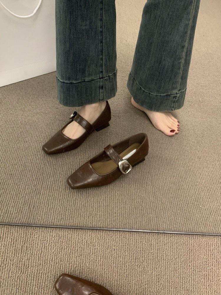 Coarse Heel Silver Mary Jane Shoes Women's Shoes Spring and Autumn 2025 New Light Mouth Word with French Evening Temperament Single Shoes