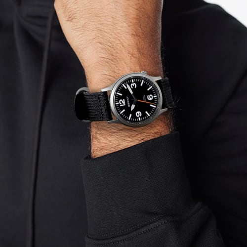 BERNY Titanium Watch Men Men's Watch Men's Watch Japan Sweep Seconds Quartz Movement VH31 5ATM Waterproof Analog Quartz Watch Super Luminous Sapphire