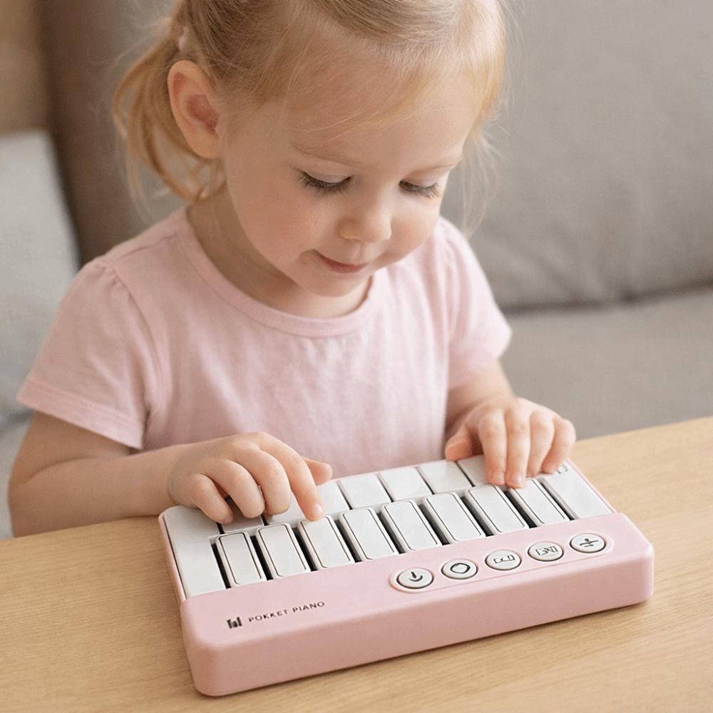 Portable Design Learning Piano Keyboard 7 Colors LED Electronic Organ Keyboard Birthday Gift