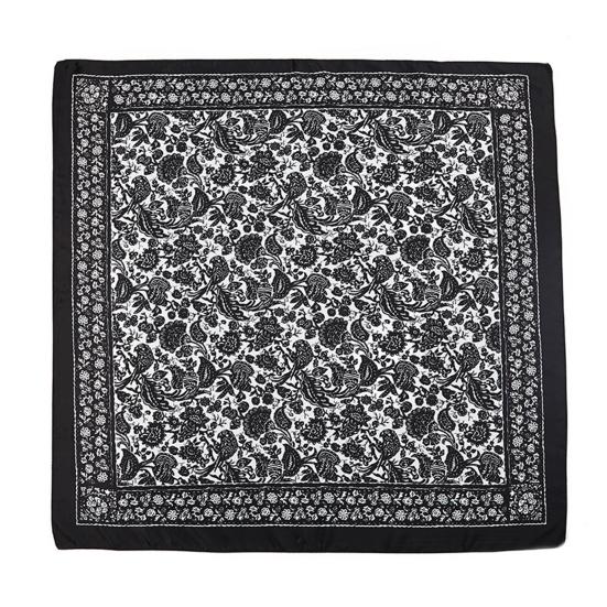 Women Neck Scarf Vintage Ethnic Style Contrast Color Square Shape Breathable Head Protection Soft Fabric Silky Women Head Wrap Female Headwear