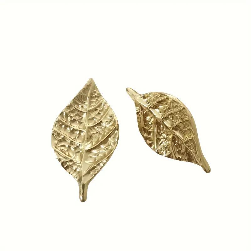 Имитация сплава Креативные ручки Декоративные аксессуары Однотонные узоры для шкафов Резьба по дереву Мебельная фурнитура для гардероба