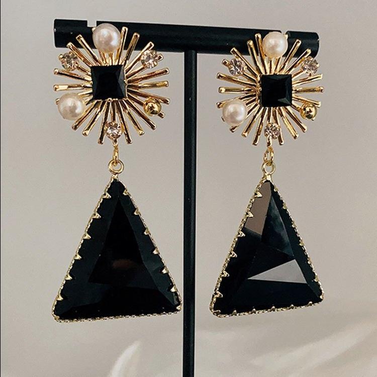 Черные длинные серьги женские 2024 новая волна корейские онлайн знаменитости темперамент знаменитости преувеличенные модные серьги