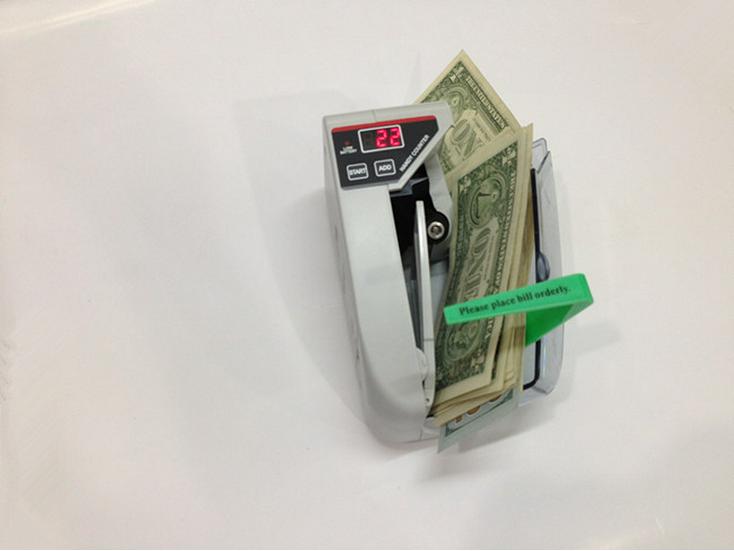 Портативный мультивалютный счетчик денег Hengli V30 с бесплатной доставкой