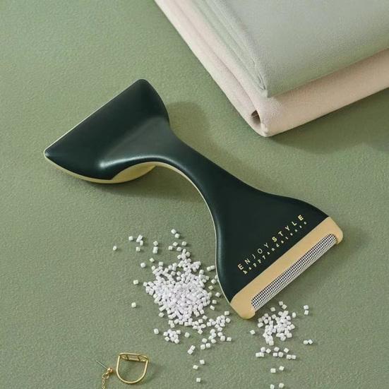 Lint Remover Brush Double-Headed 2 Cleaning Modes Battery-Free Fabric Shaver Hair Removal Tool for Clothes Furniture Blankets Couch