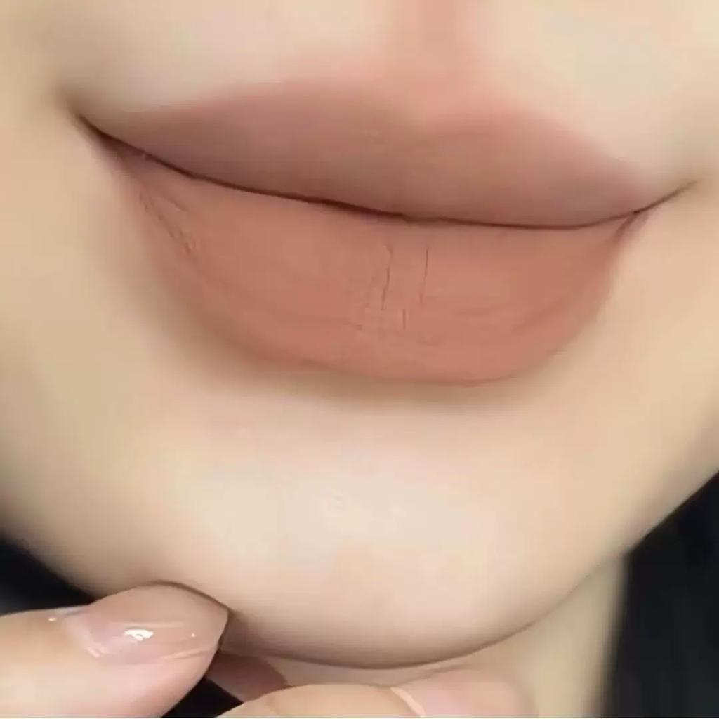 Life Is Bare and Brown! Maillard Lip Glaze, Lip Mud, Waterproof, Non-Stick, Non-Fading, Matte, Light European and American Style Lipstick for Students