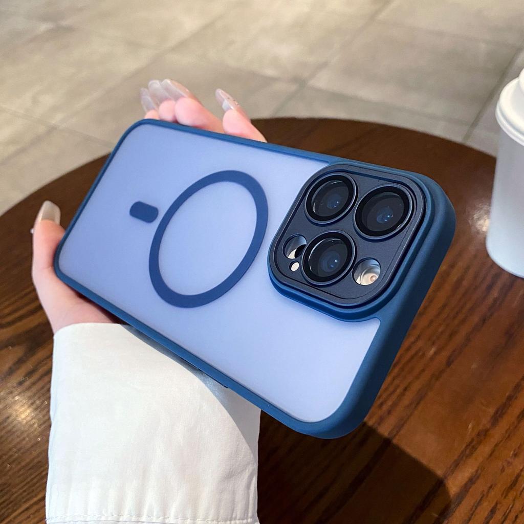 Применимо к чехлу для мобильного телефона iPhone17 18PRO Yadun кожа матовая магнитная защелка Apple 16 пленка для объектива защитная крышка 15