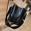 Women Crocodile Pattern Leather Bag Shoulder Messenger Handbag Bag CODE